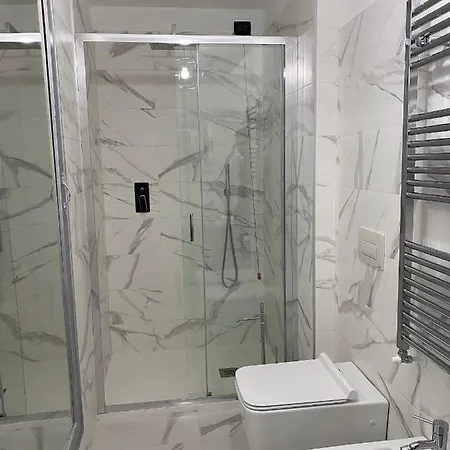 Gatto Bianco Le Mura Bérgamo