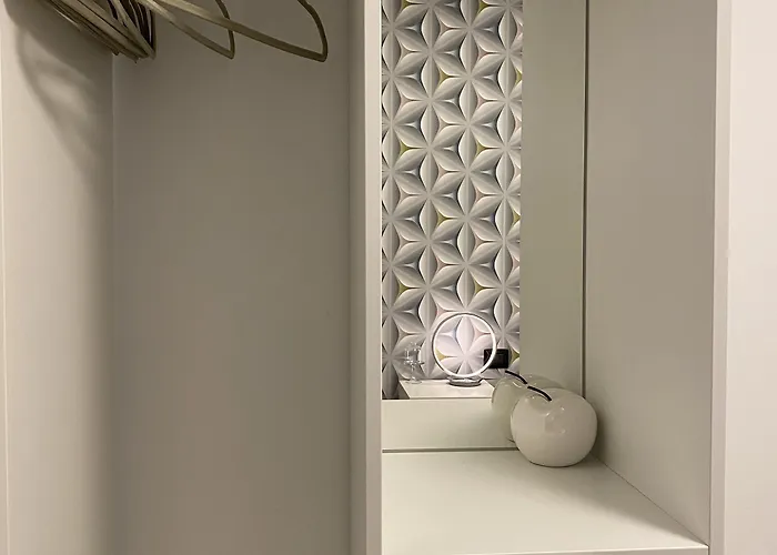 Gatto Bianco Le Mura 3*