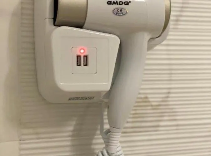 Gatto Bianco Le Mura 3*