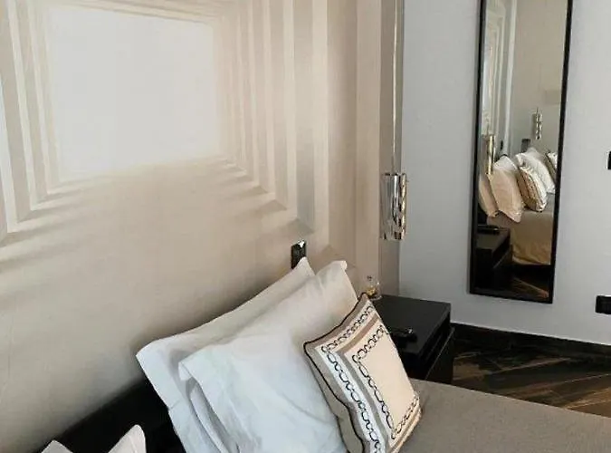 Gatto Bianco Le Mura Pensionat 3*