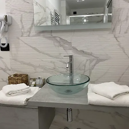 בית הארחה Gatto Bianco Le Mura ברגמו