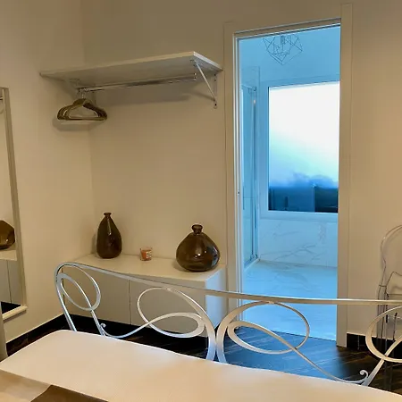 Gatto Bianco Le Mura ברגמו