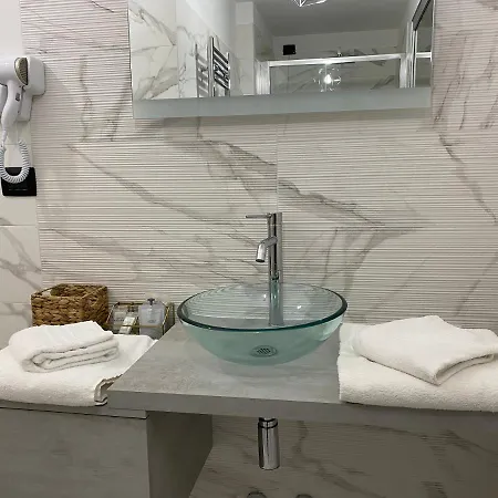 Gatto Bianco Le Mura 3* ברגמו