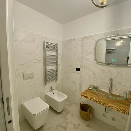 Gatto Bianco Le Mura 3*