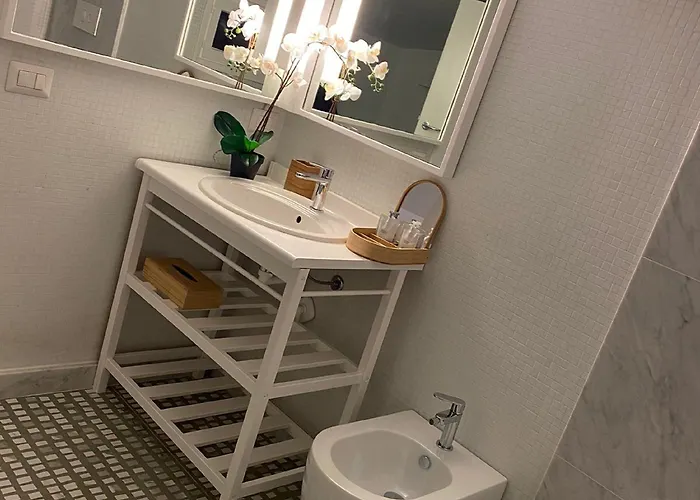 Gatto Bianco Le Mura 3*