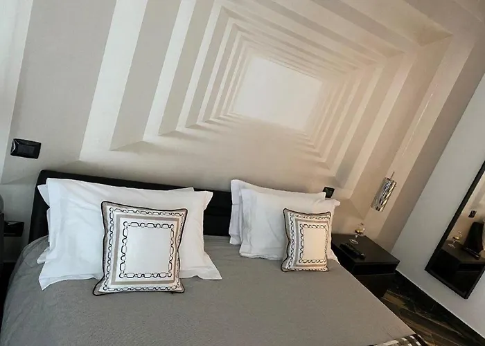 Gatto Bianco Le Mura Πανσιόν 3*