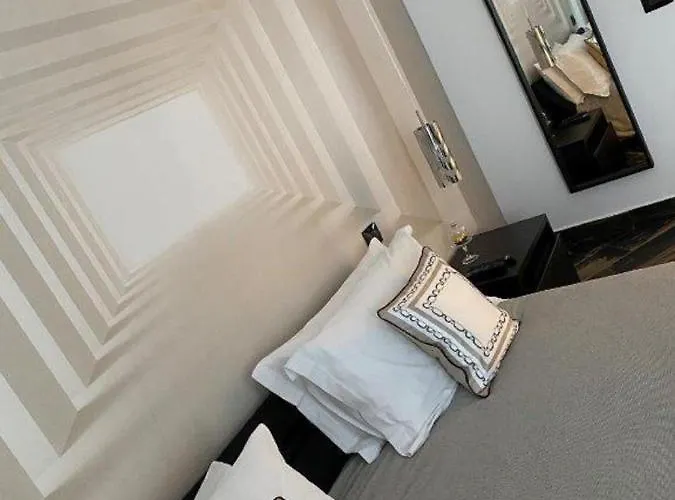 Gatto Bianco Le Mura Πανσιόν